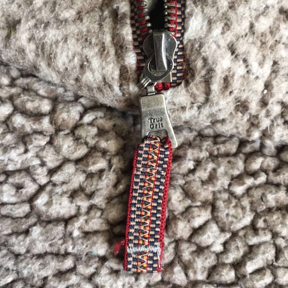 True Grit Pile Pullover - Picture 4 of 6